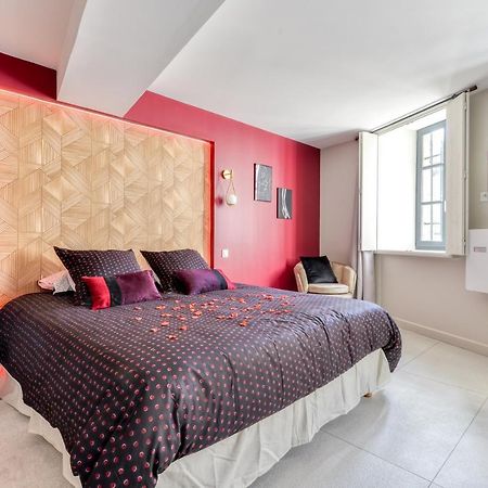 Les Gites De Laure - O Lit Divin, Instant De Volupte, Balneo Sauna, Climatisation, Netflix, 160M De La Cite Medievale Carcassonne Exteriör bild
