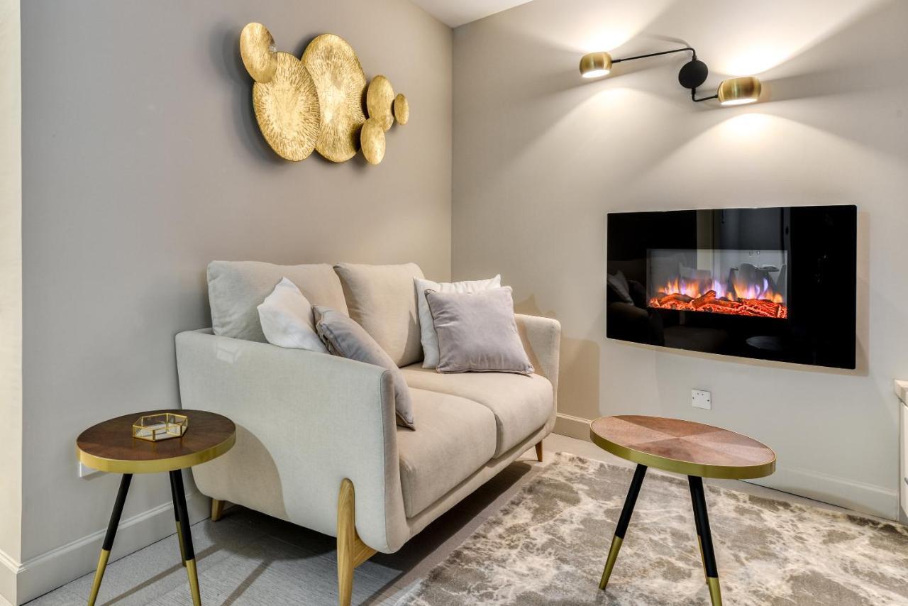 Les Gites De Laure - O Lit Divin, Instant De Volupte, Balneo Sauna, Climatisation, Netflix, 160M De La Cite Medievale Carcassonne Exteriör bild